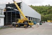 Der schon fast fertige Neubau auf dem Gelände der Meiser Straßenausstattung.